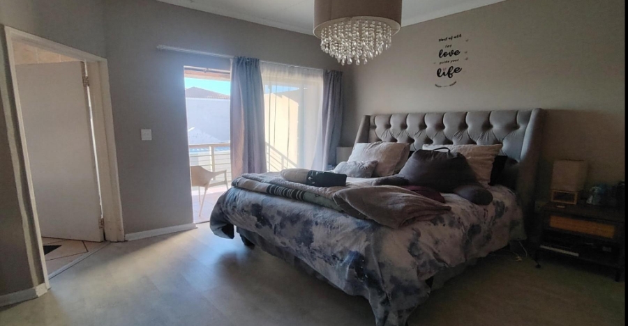 3 Bedroom Property for Sale in Langenhovenpark Free State